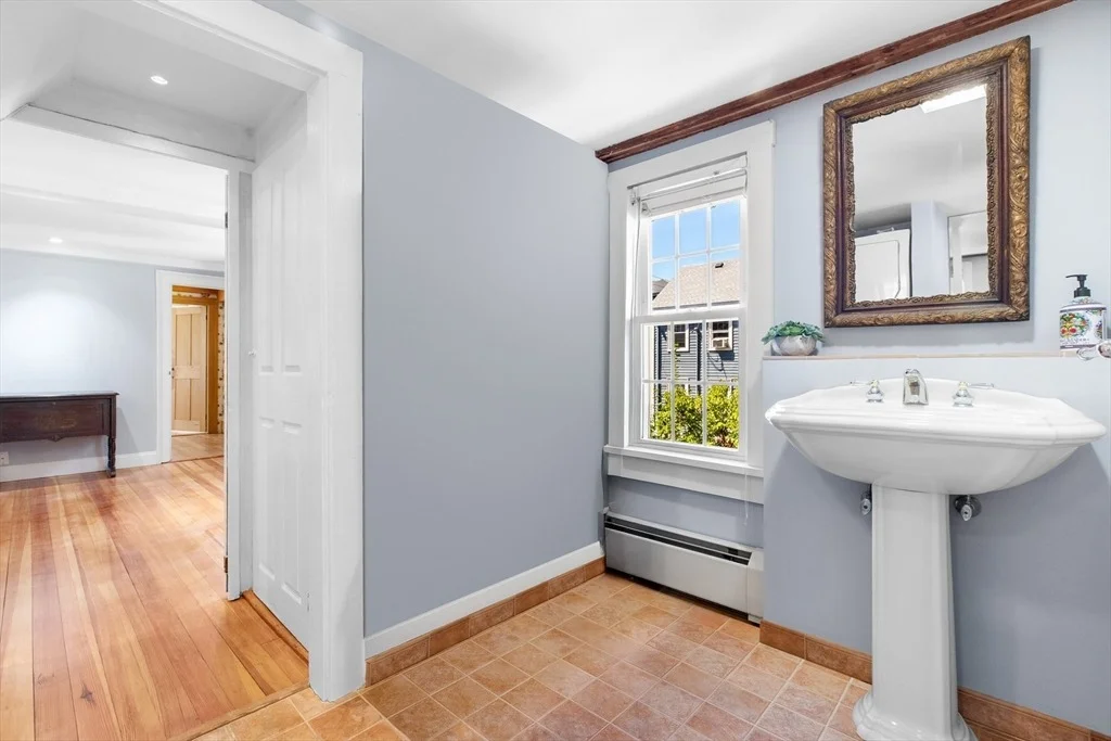 Photo of 16 Elm Street