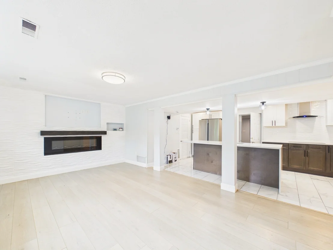 Photo of 15 Sunset Dr