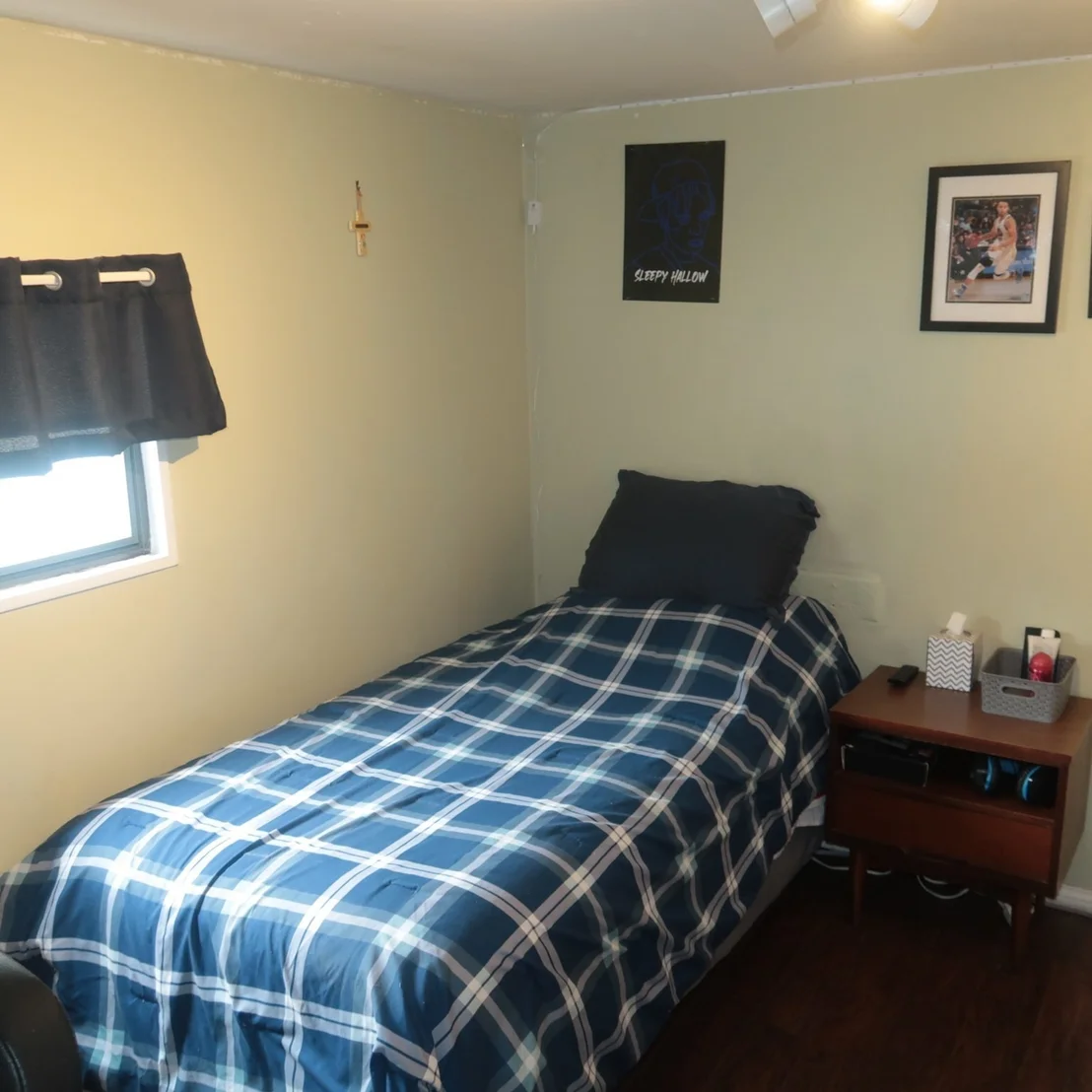 Photo of Unit 23 at 846 Broadway