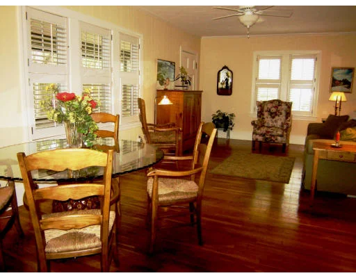 Photo of 7 Ash St