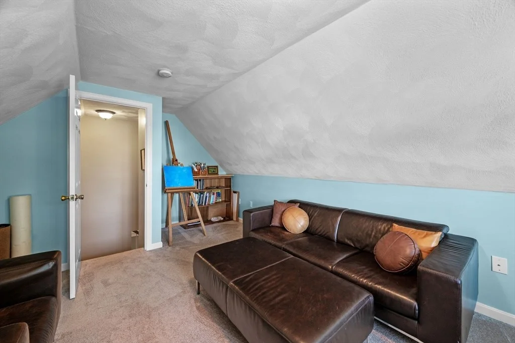 Photo of 11 Arthur Gordon Dr