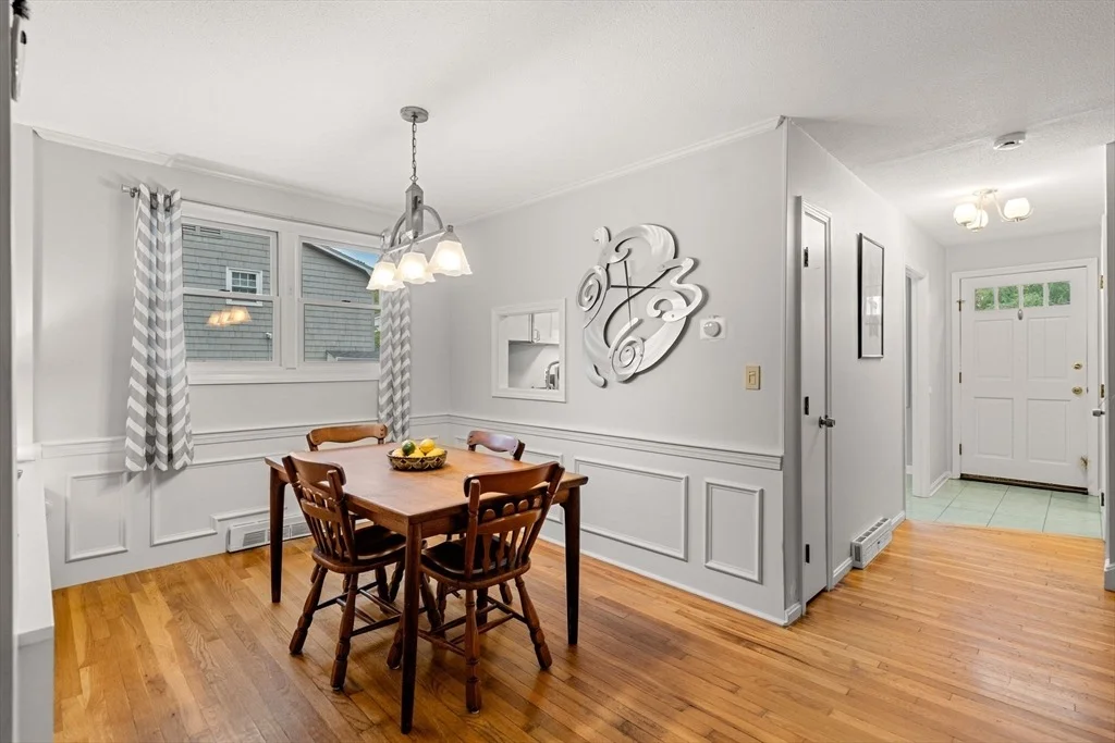 Photo of 18 Lincoln Park