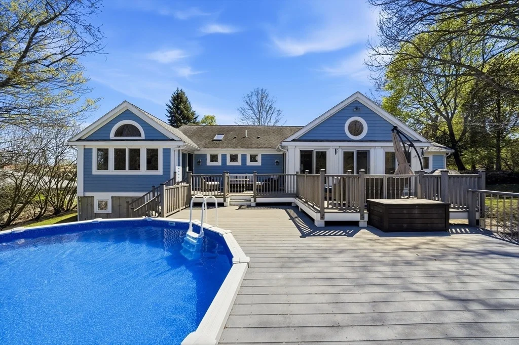 Photo of 98 Blossomcrest Rd