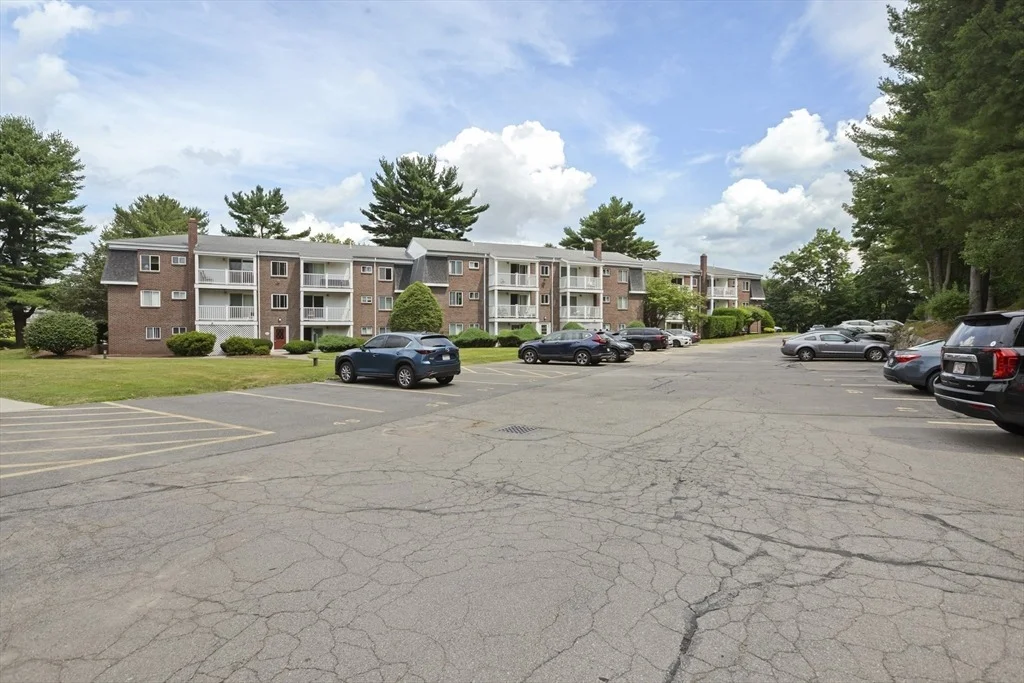 Photo of Unit 48 at 40 Will Dr