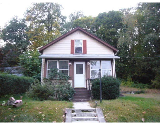 Photo of 80 Shore Dr