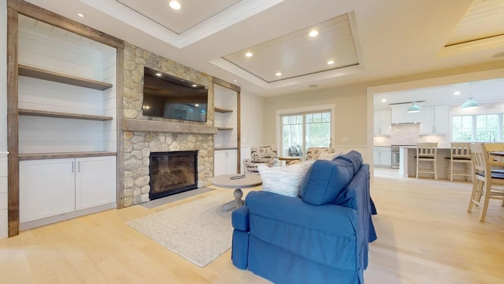 Photo of 17 Crest Circle
