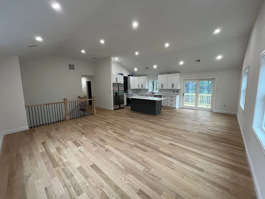 Photo of 2 W Dudley Rd
