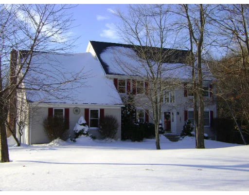 Photo of 28 Jackson Cir