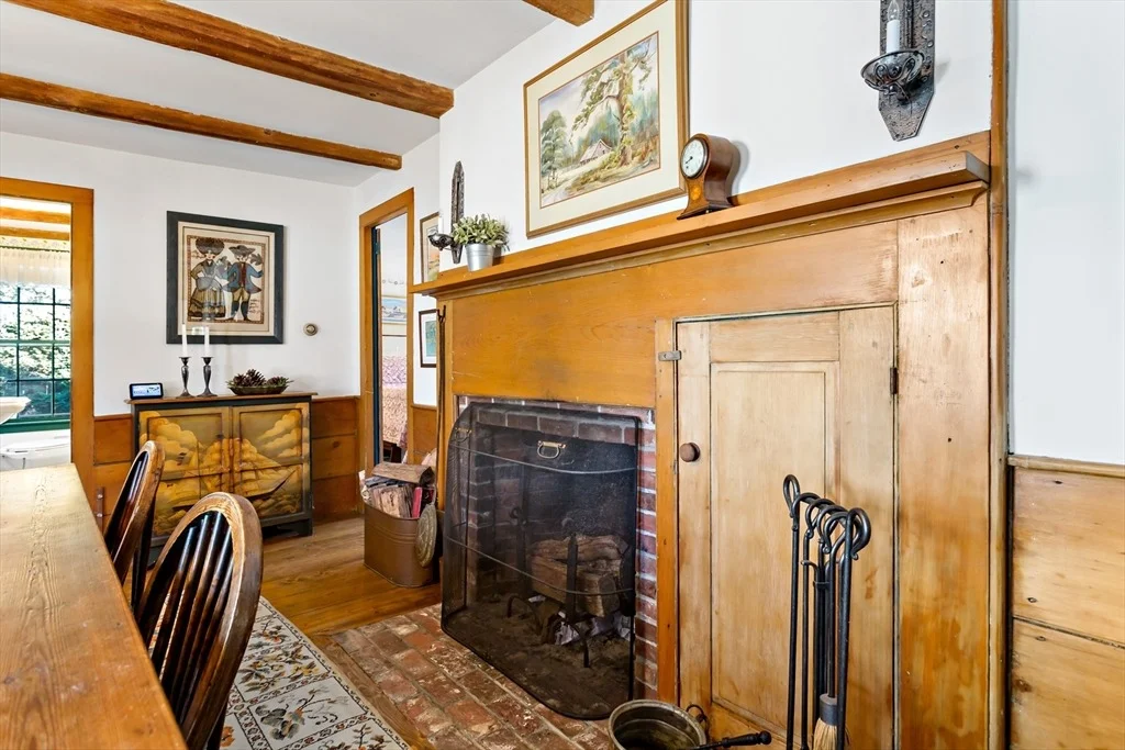 Photo of 303 Phinney's Lane