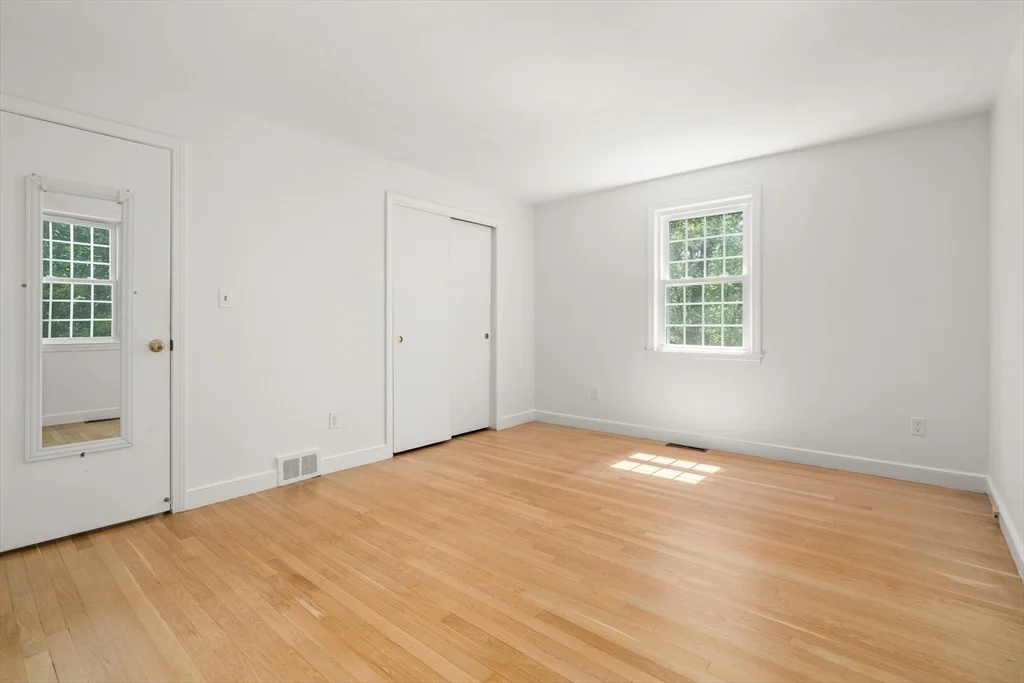 Photo of 17 Keith Rd