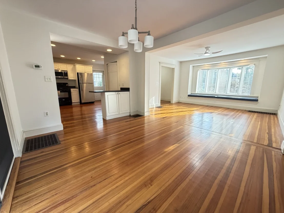 Photo of 17 Russell Rd