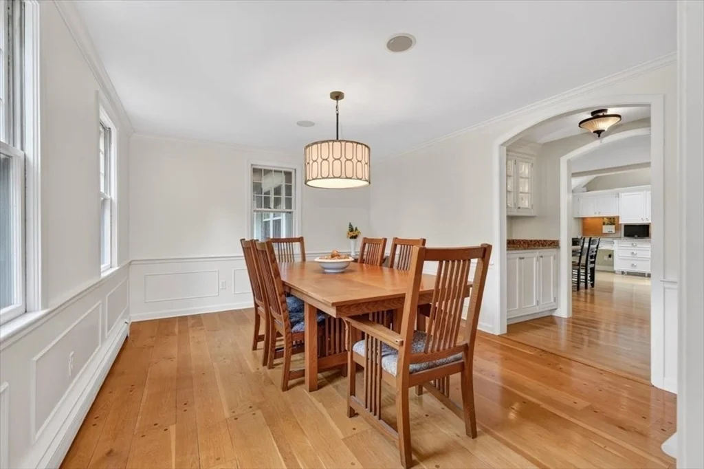 Photo of 6 Blackhorse Ln