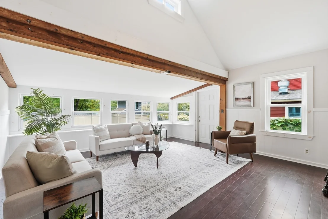 Photo of 3R Calvin St
