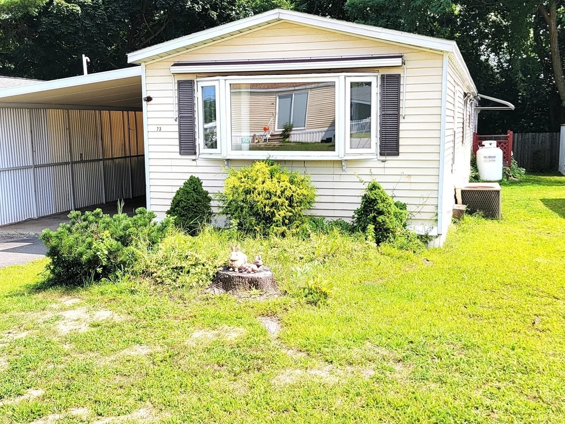 Photo of 73 Maui Dr.