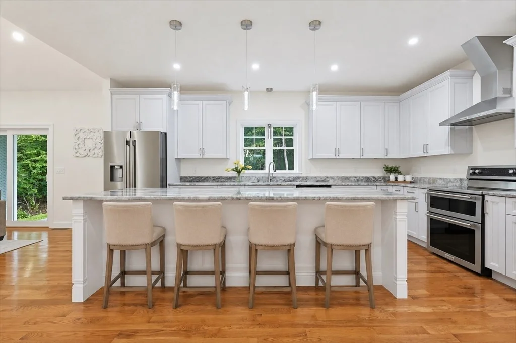 Photo of 16 Ledge Hill Ln