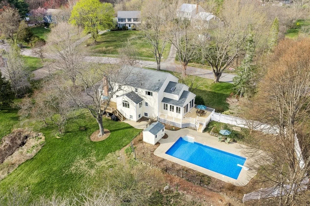 Photo of 18 Robert Rd