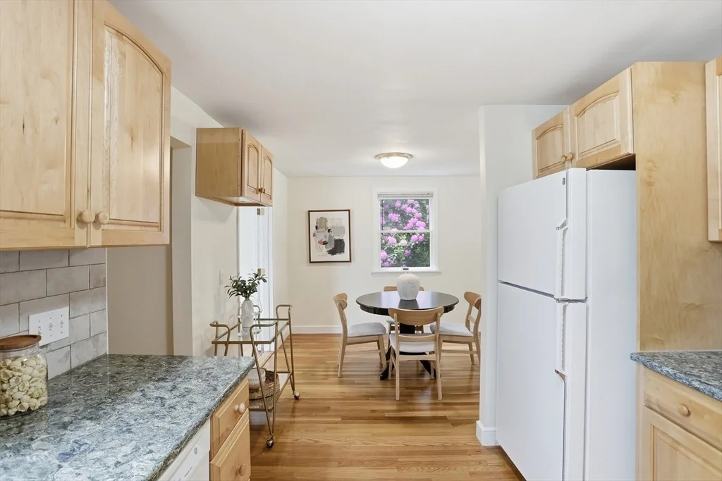 Photo of 6 Hillcrest Rd