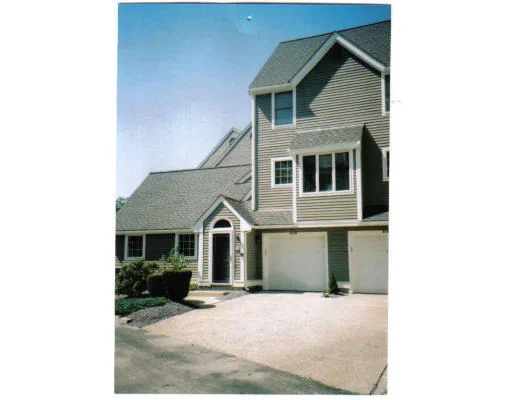 Photo of Unit 309 at 700 Shore Drive