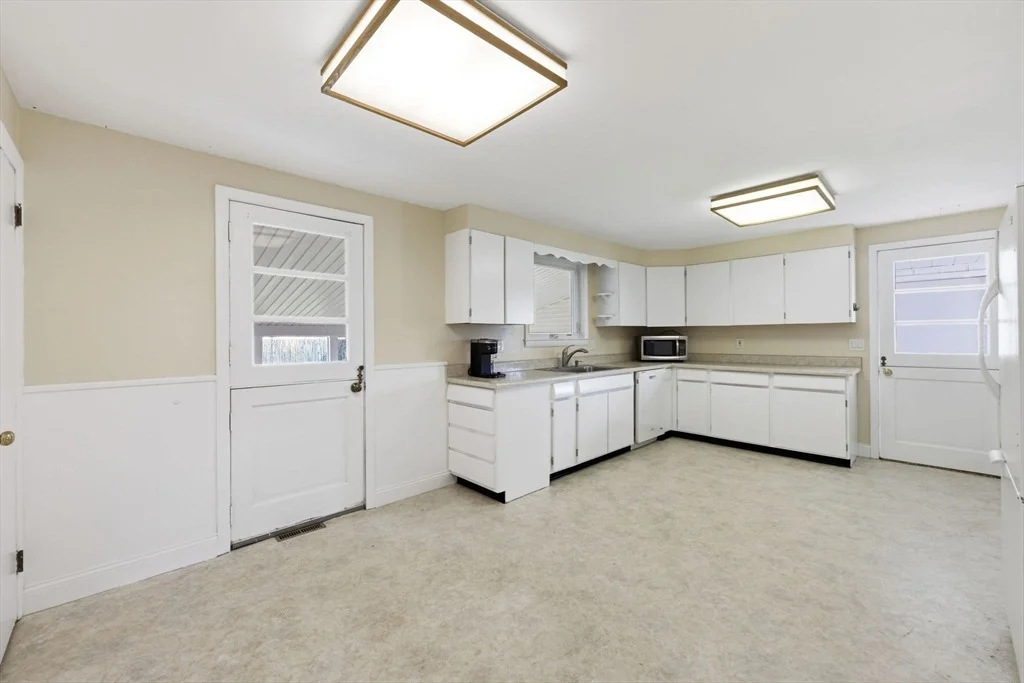 Photo of 134 Bridle Path Cir