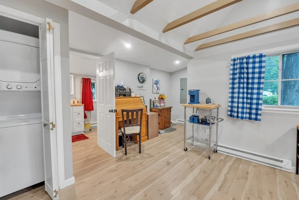 Photo of 21 Myrtle Ave