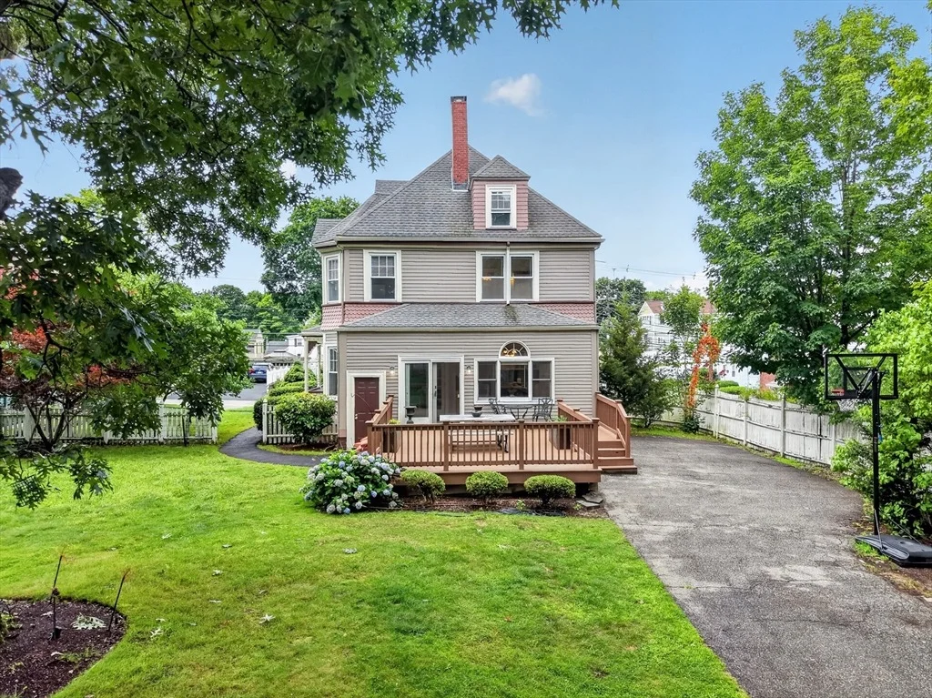Photo of 41 Maple St
