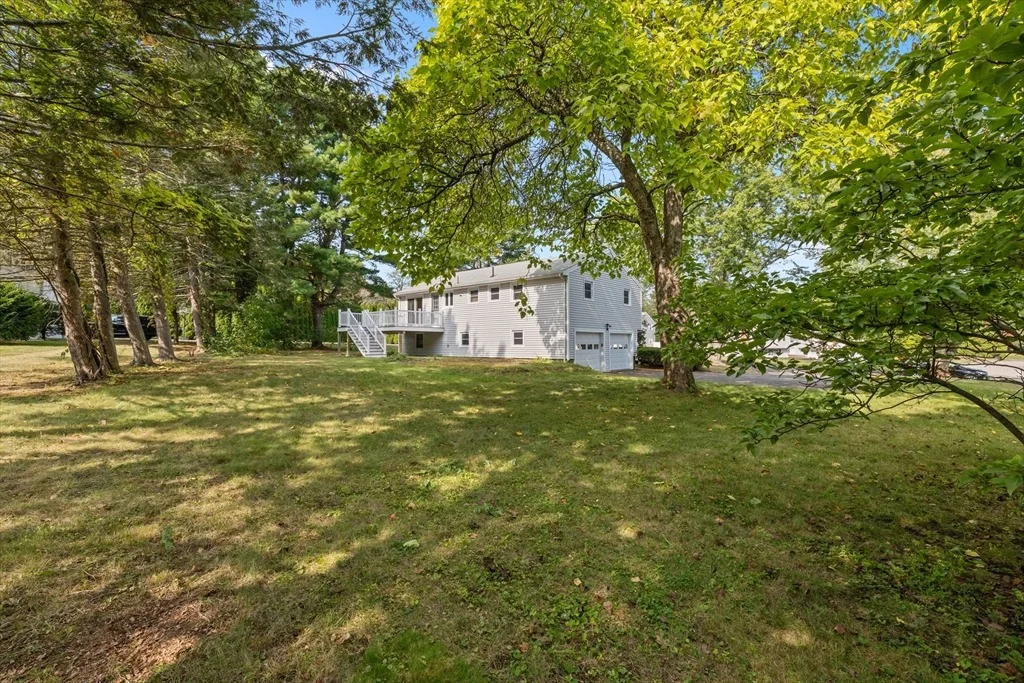 Photo of 5 Hampshire Dr