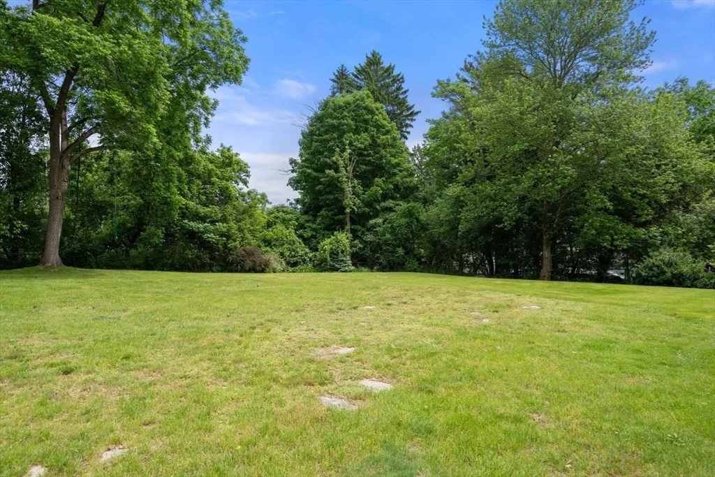 Photo of 11 Foxhill Rd