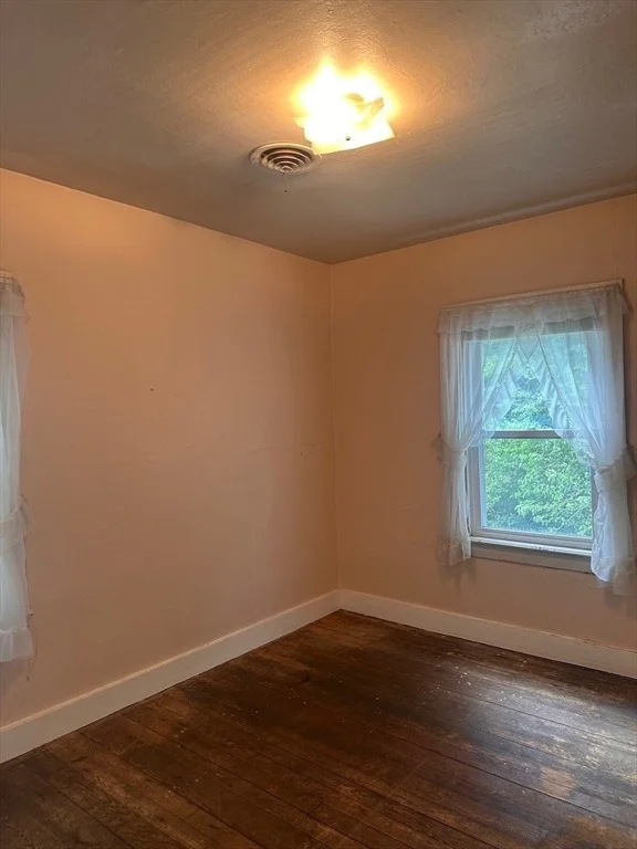 Photo of 20 Summit Ave