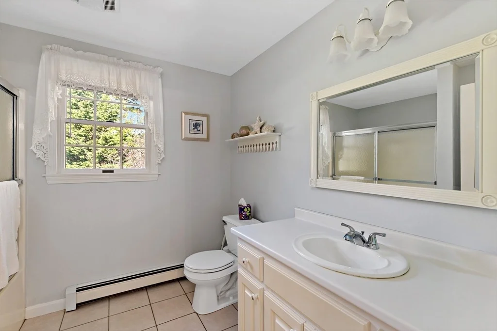 Photo of 120 Stonehenge Dr
