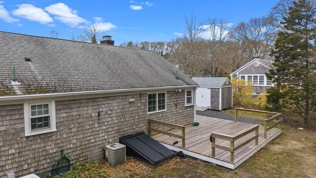 Photo of 84 Hinckley Cir