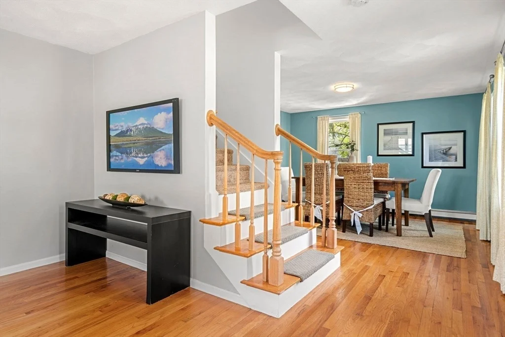 Photo of 6 Marion Ave