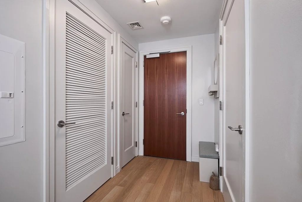 Photo of Unit 1621 at 133 Seaport Blvd