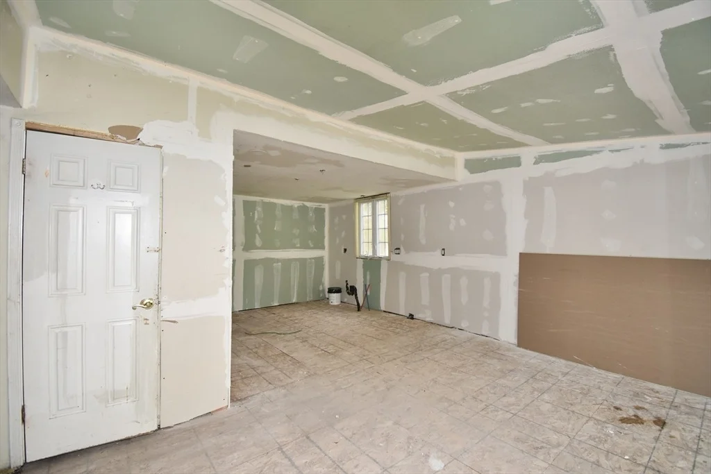 Photo of 319 Main St