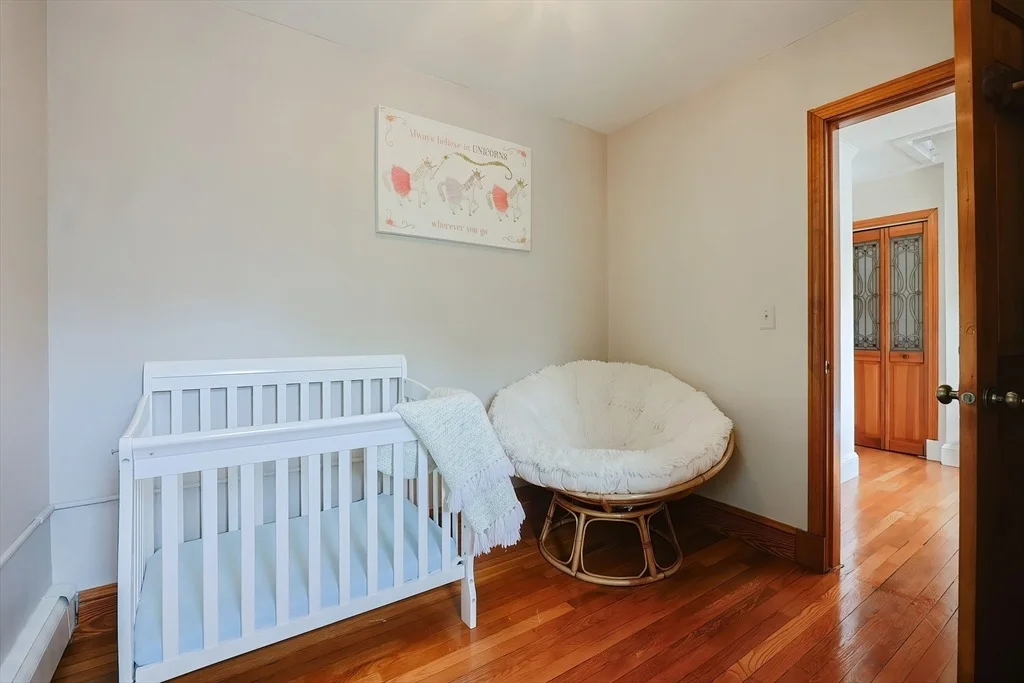Photo of 90 Allen St
