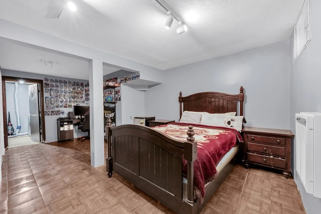 Photo of Unit 4 at 48 Olde Colonial