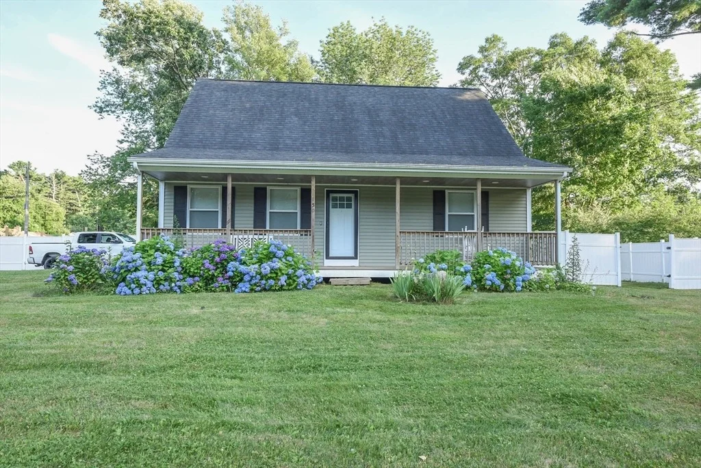 Photo of 150 Hathaway Road