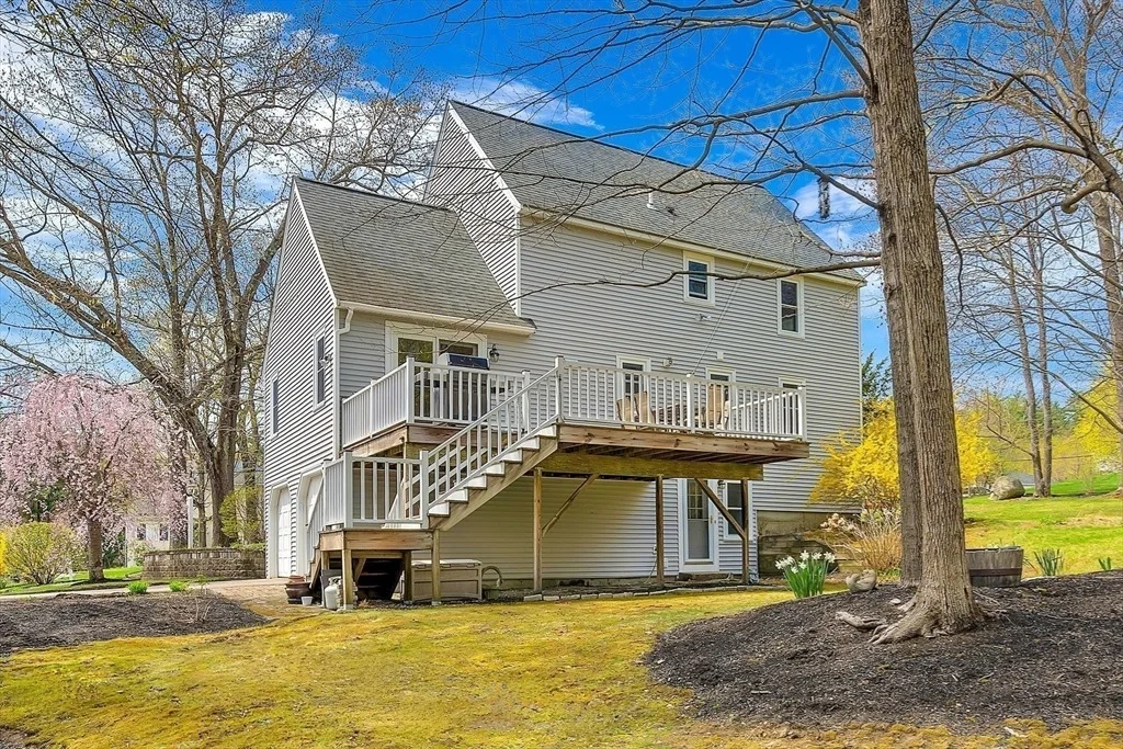 Photo of 3 Macleod Ln