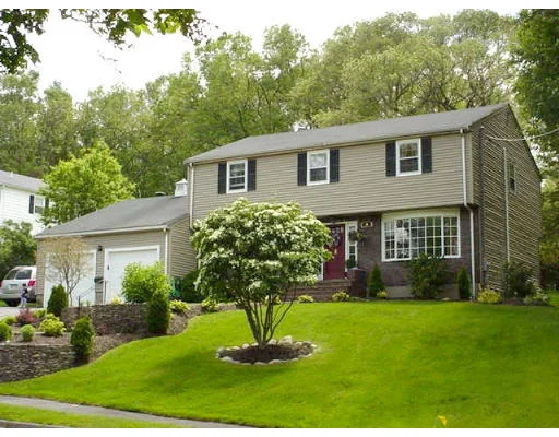 Photo of 30 Bayberry Road
