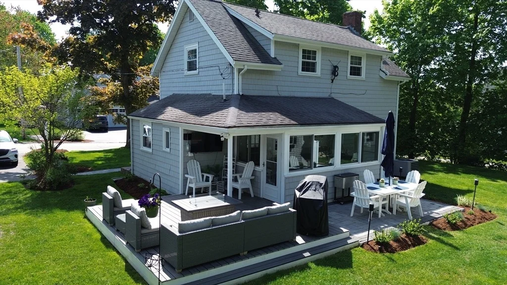 Photo of 15 Hazel Ave