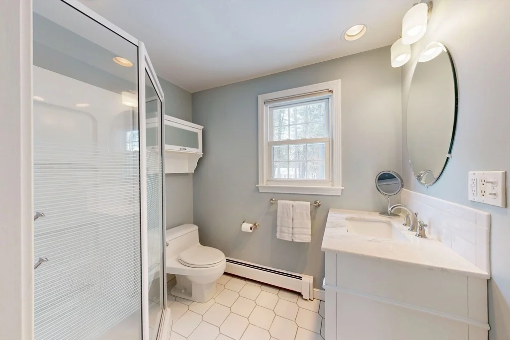 Photo of 57 Colonial Rd