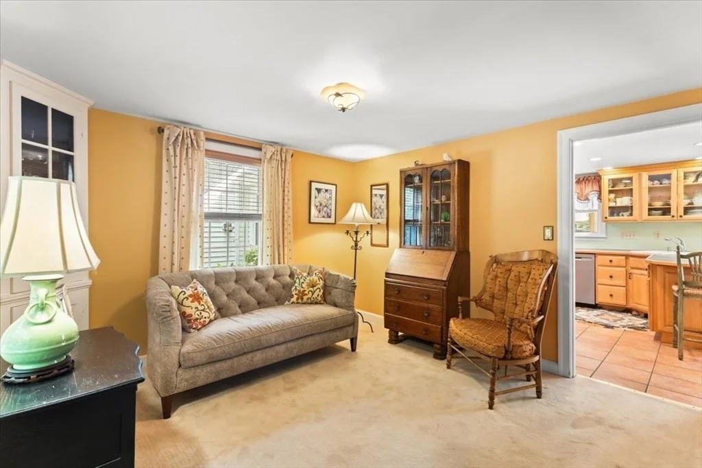 Photo of 15 Felch Rd