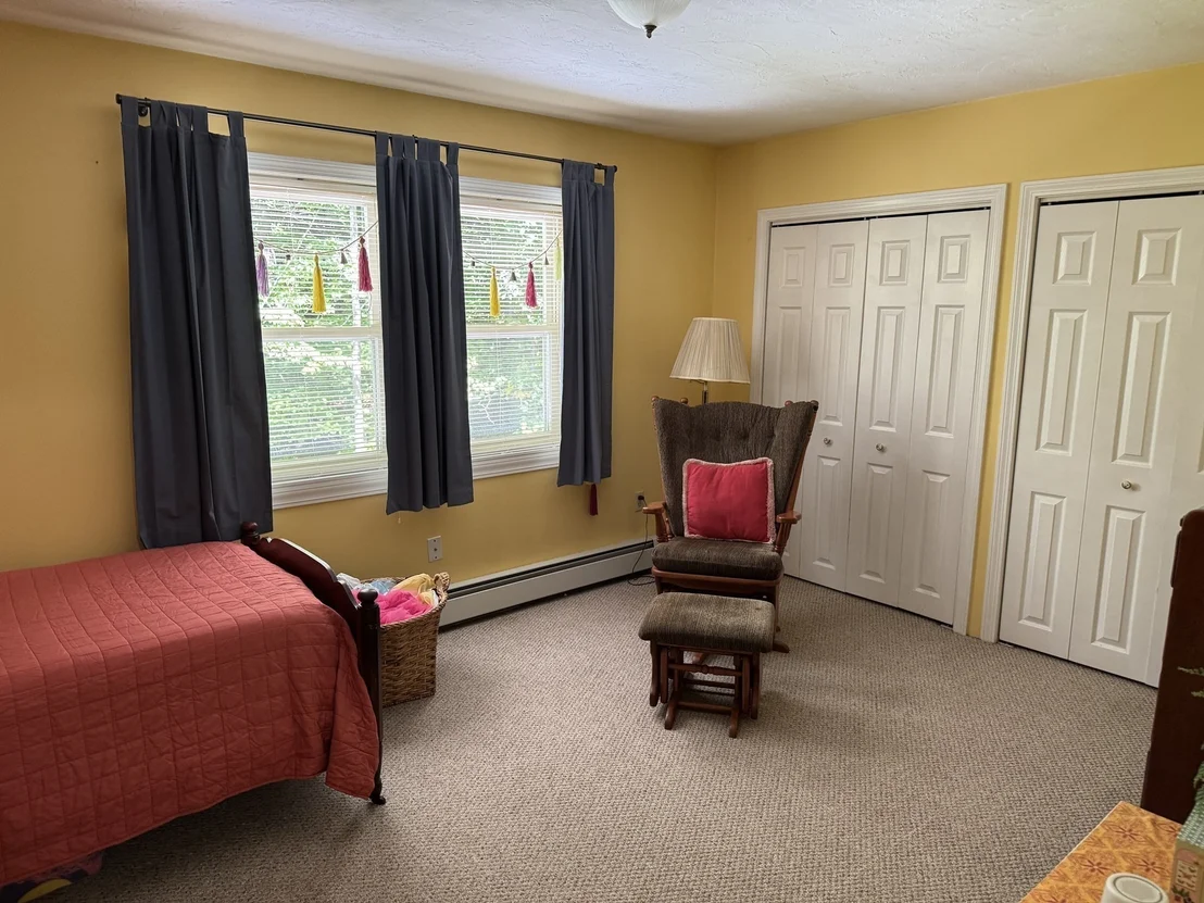 Photo of 121 Copperfield Rd