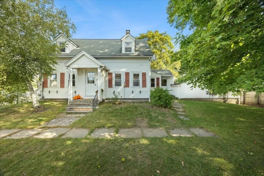 Photo of 24 School Street