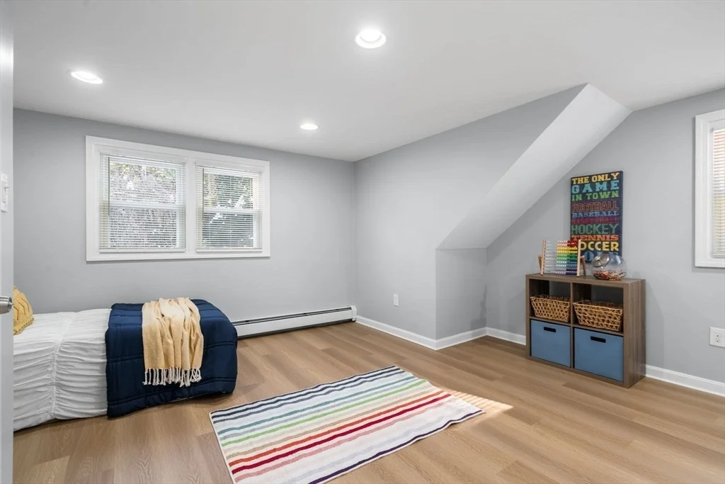 Photo of 98 West St.