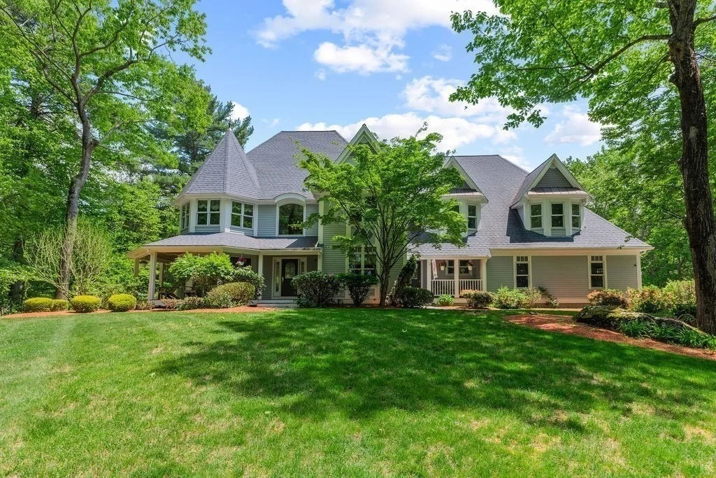 Photo of 11 Windsor Dr