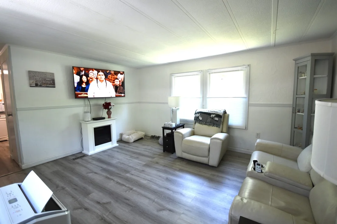 Photo of 157 Windswept Rd