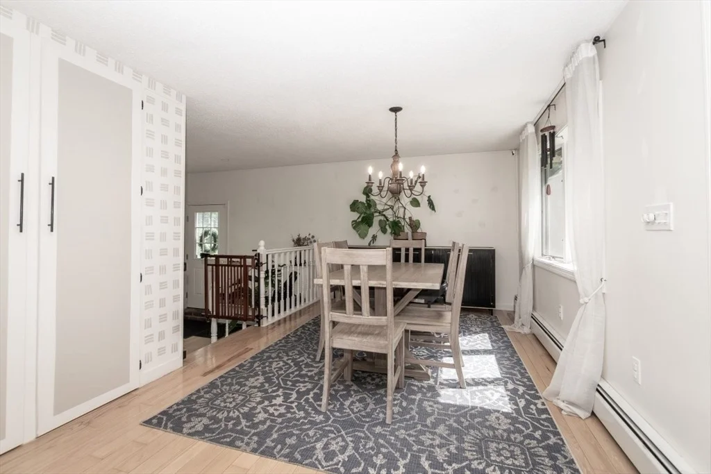 Photo of 20 Constantine Dr