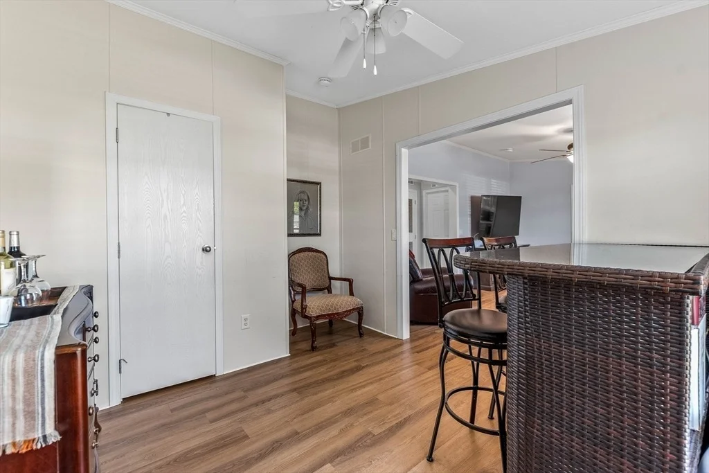 Photo of 54 Georges Loop