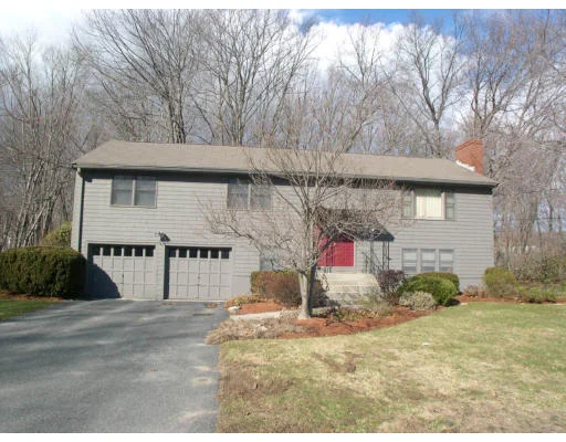 Photo of 18 Blackberry Ln