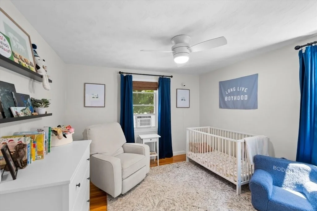 Photo of 30 Chestnut St